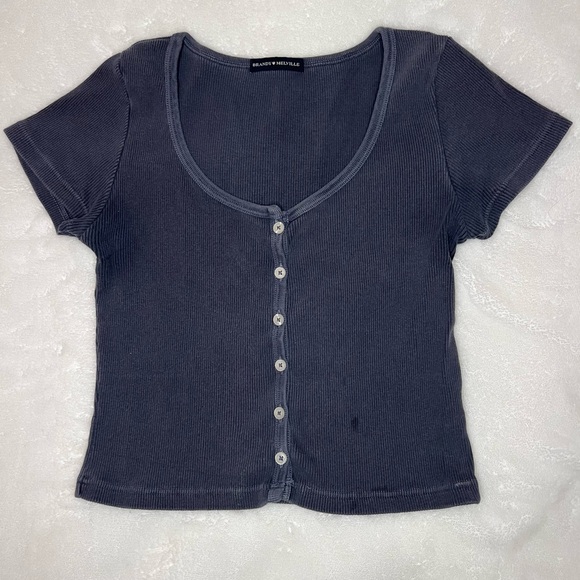 Brandy Melville Tops - Brandy Melville Zelly Top Button Up Baby Tee